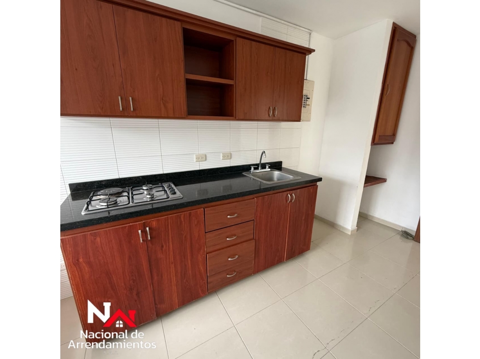 SE RENTA CASA LOCAL EN LA CIRCUNVALAR PEREIRA — foto 3