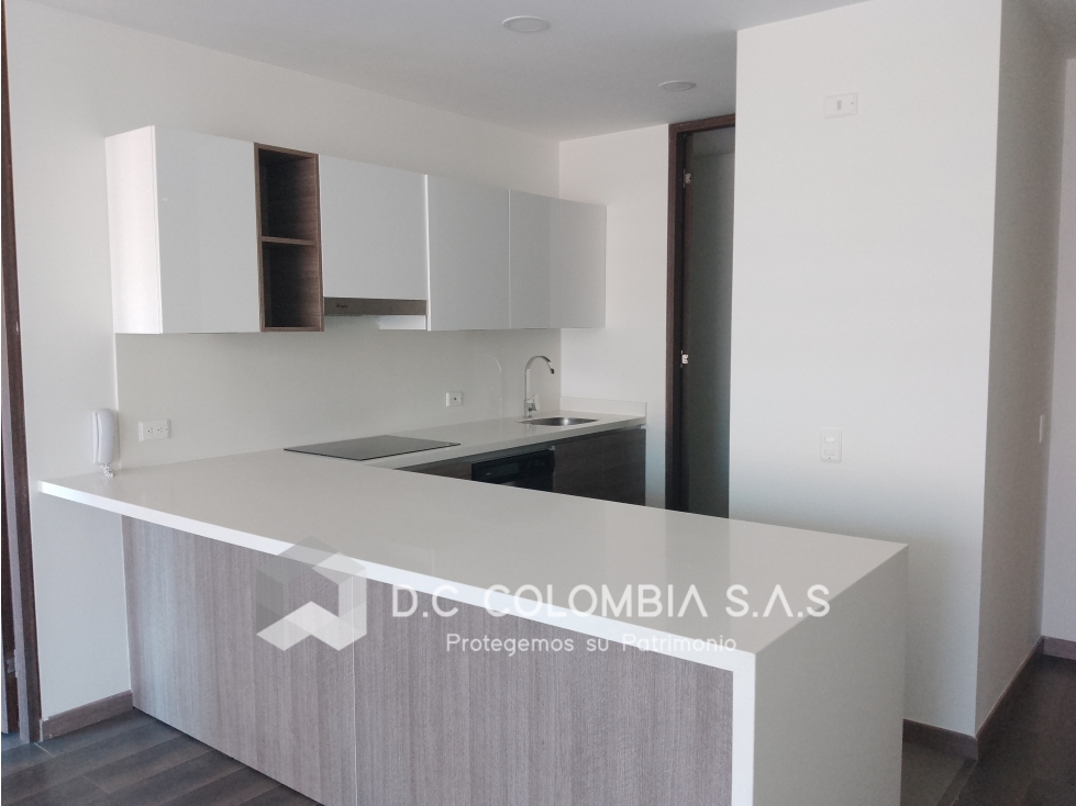 APARTAESTUDIO EN ARRIENDO - EDIFICIO ZAPPAN COUNTRY CLUB - BOGOTÁ — foto 4