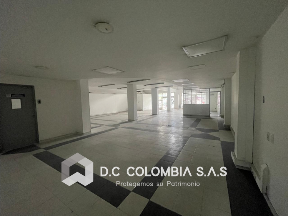 LOCAL EN VENTA BARRIO LAS DELICIAS AL SUR DE BOGOTÁ — foto 3