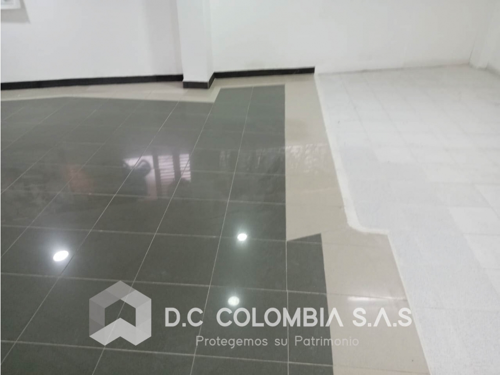 LOCAL 101 EN ARRIENDO EN PARKWAY EN BOGOTÁ — foto 3