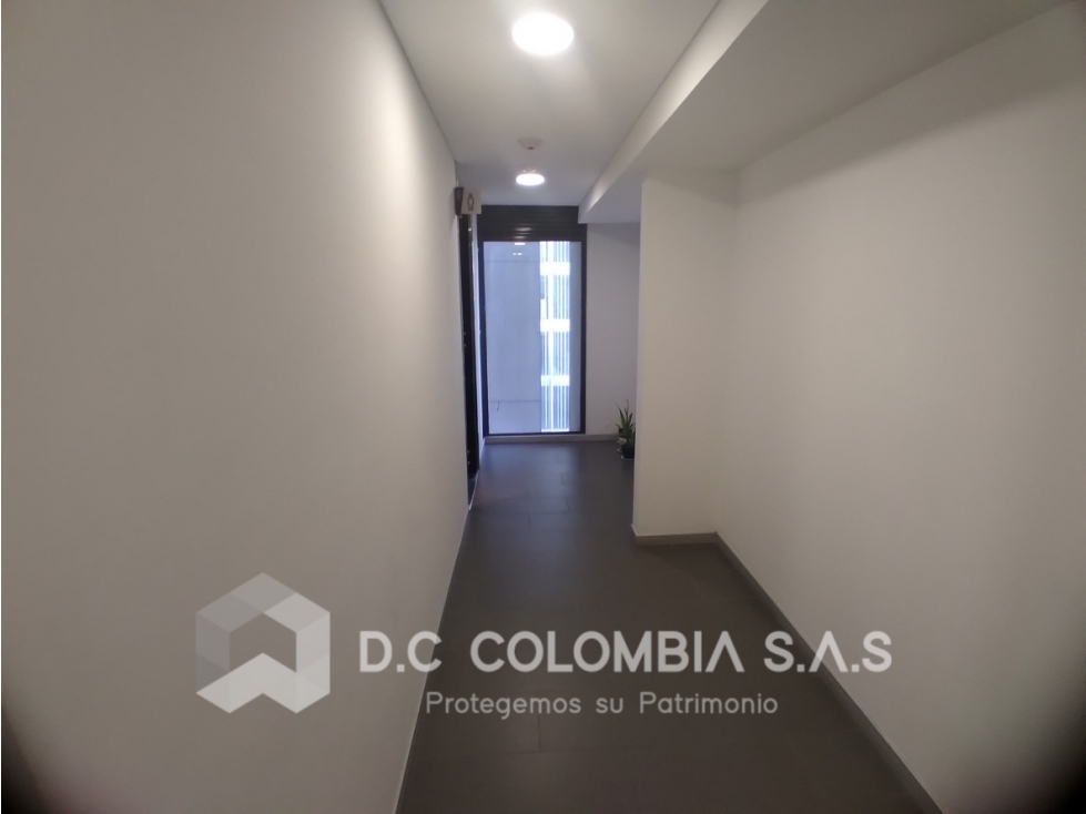 OFICINA EN VENTA EN EL EDIFICIO BACATÁ EN BOGOTÁ — foto 2