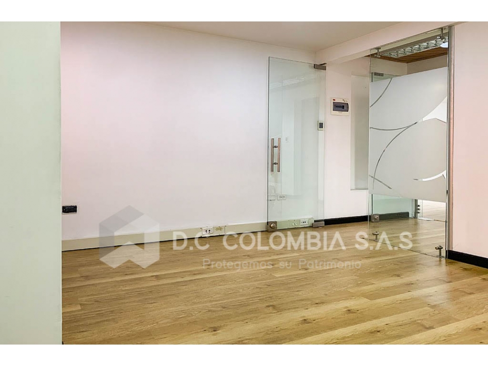 VENTA DE OFICINA BARRIO SAN PATRICIO USAQUÉN BOGOTÁ — foto 2