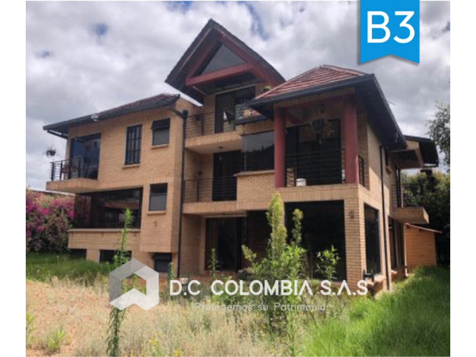 VENTA DE CASA EN LA VEREDA FONQUETÁ - CHÍA - CUNDINAMARCA