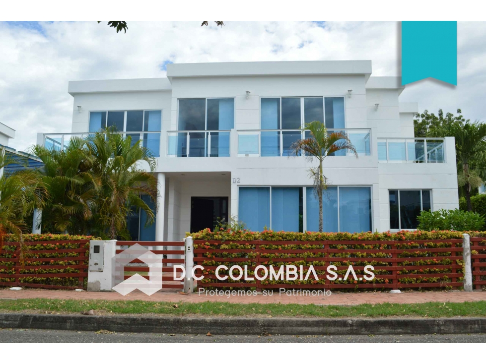 VENTA DE CASA CAMPESTRE CON PISCINA PRIVADA EN GIRARDOT