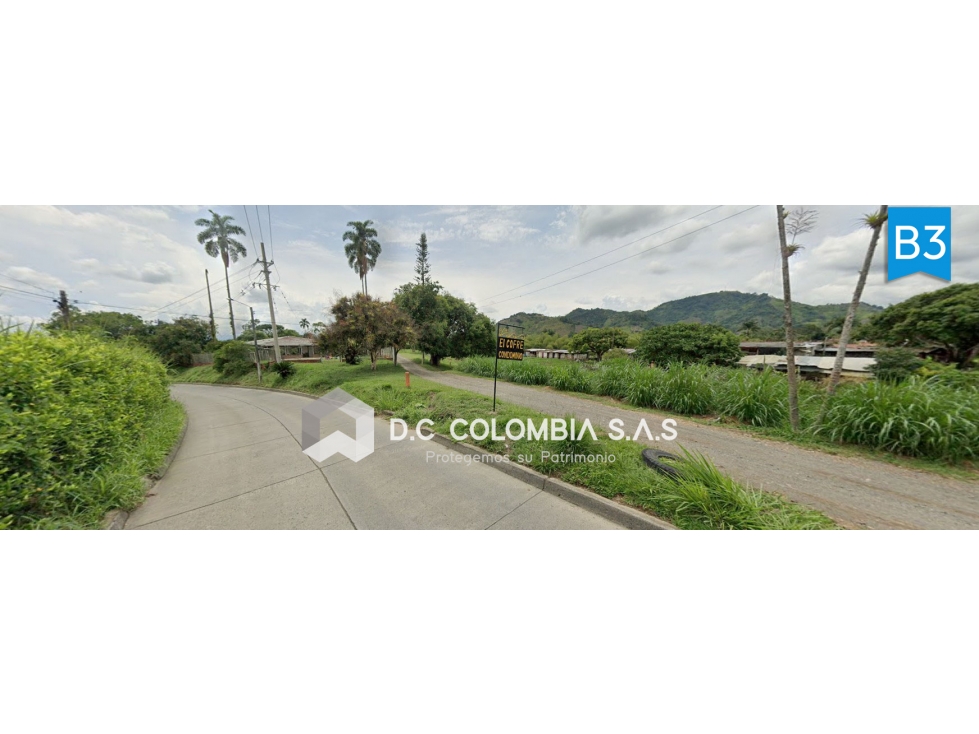 CASA CAMPESTRE EN VENTA EN EL CONDOMINIO EL COFRE DE PEREIRA