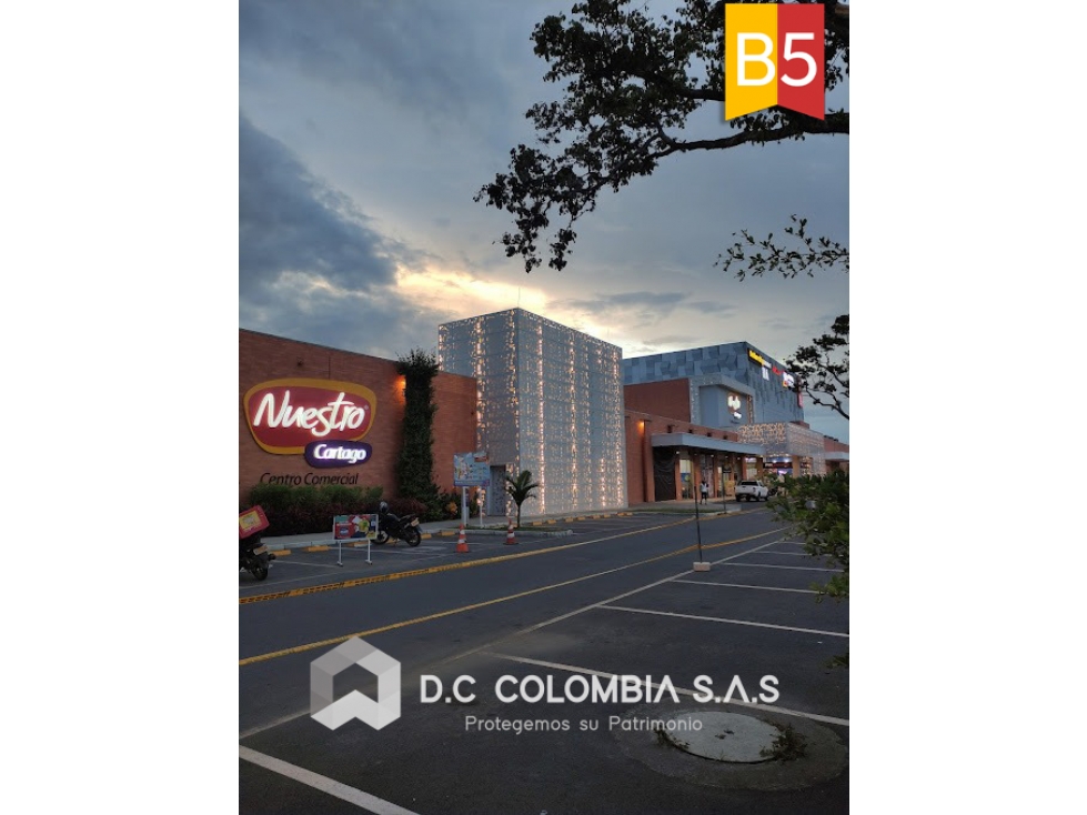 LOCAL EN VENTA EN EL CENTRO COMERCIAL NUESTRO CARTAGO - VALLE - 1