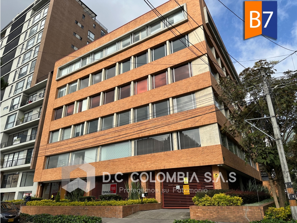 OFICINA EN VENTA EN EL EDIFICIO ZPACIO 98 AL NORTE DE BOGOTÁ