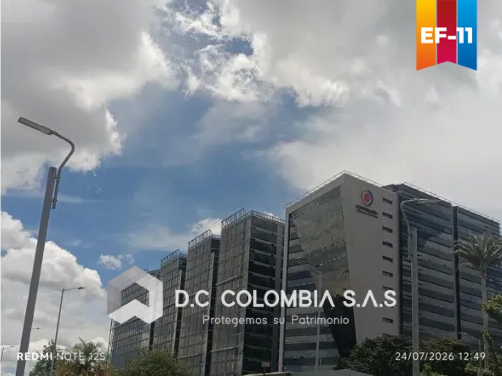 OFICINA EN VENTA EN EL COMPLEJO DE EDIFICIOS ELEMENTO EN BOGOTÁ
