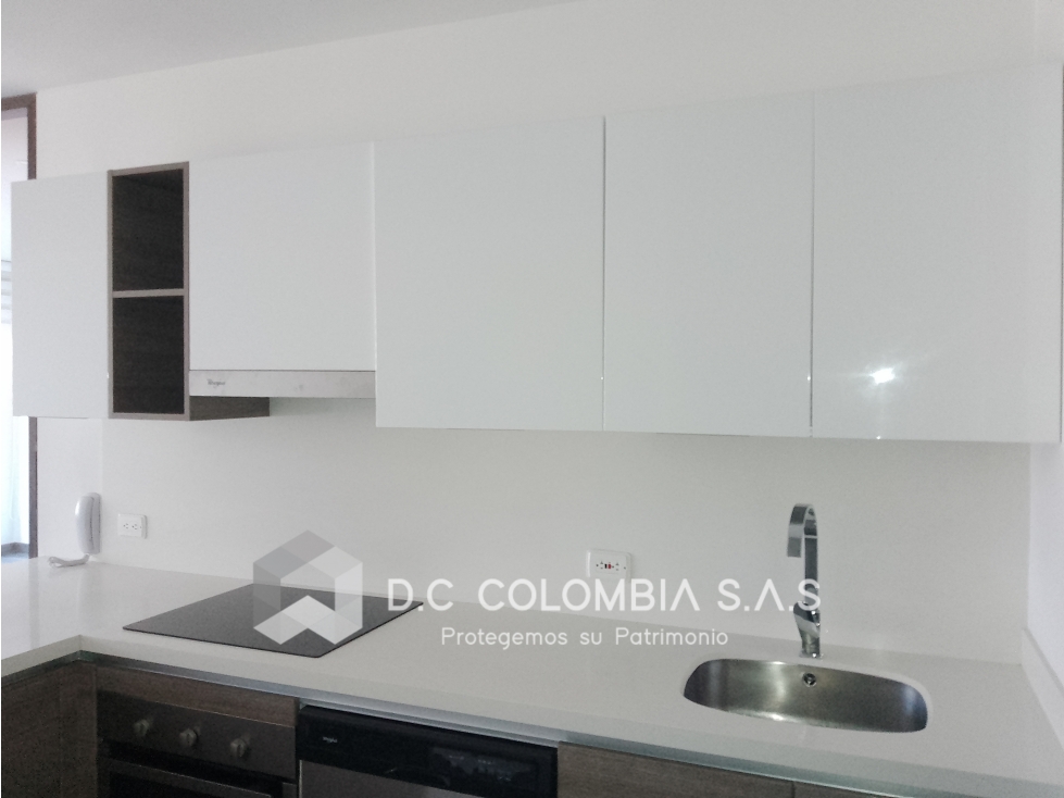 APARTAESTUDIO EN ARRIENDO - EDIFICIO ZAPPAN COUNTRY CLUB - BOGOTÁ — foto 6