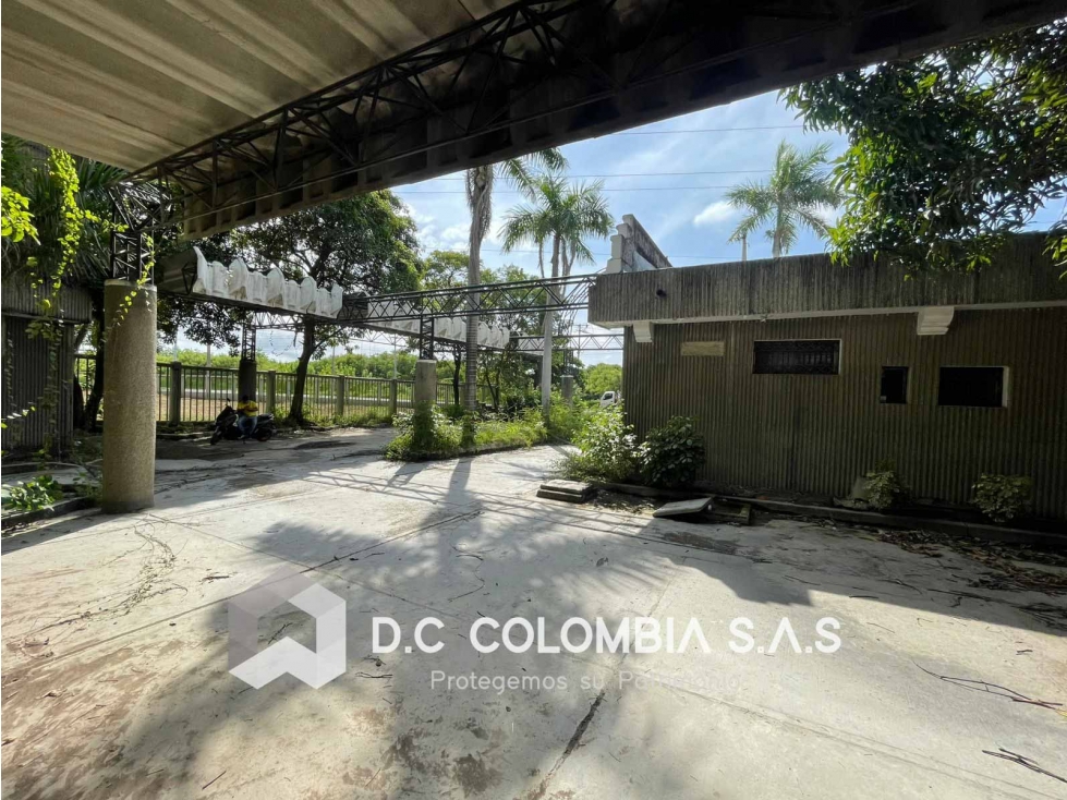 VENTA DE LOCAL EN ZONA INDUSTRIAL MAMONAL - CARTAGENA — foto 6