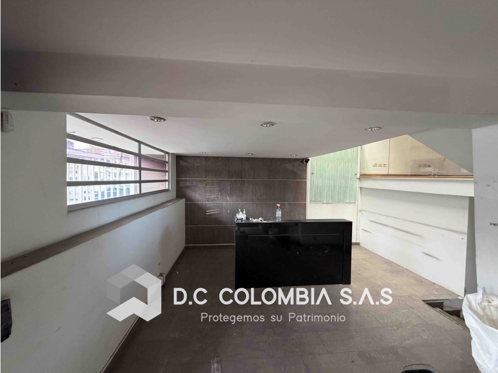 EDIFICIO EN VENTA EN LA CASTELLANA EN BOGOTÁ — foto 4