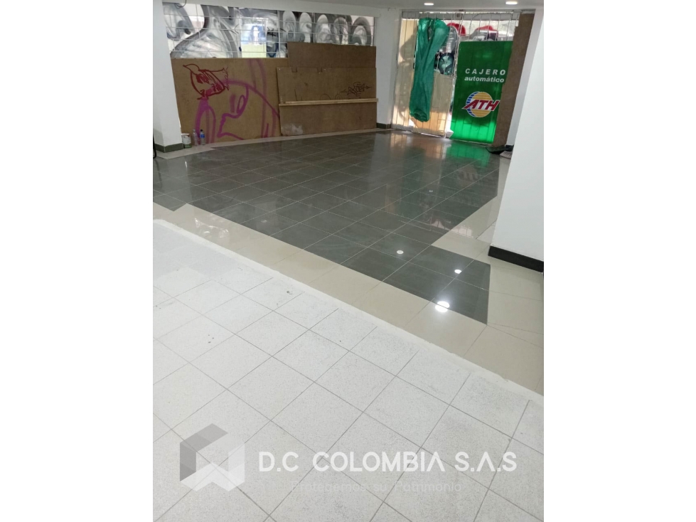 LOCAL 101 EN ARRIENDO EN PARKWAY EN BOGOTÁ — foto 4