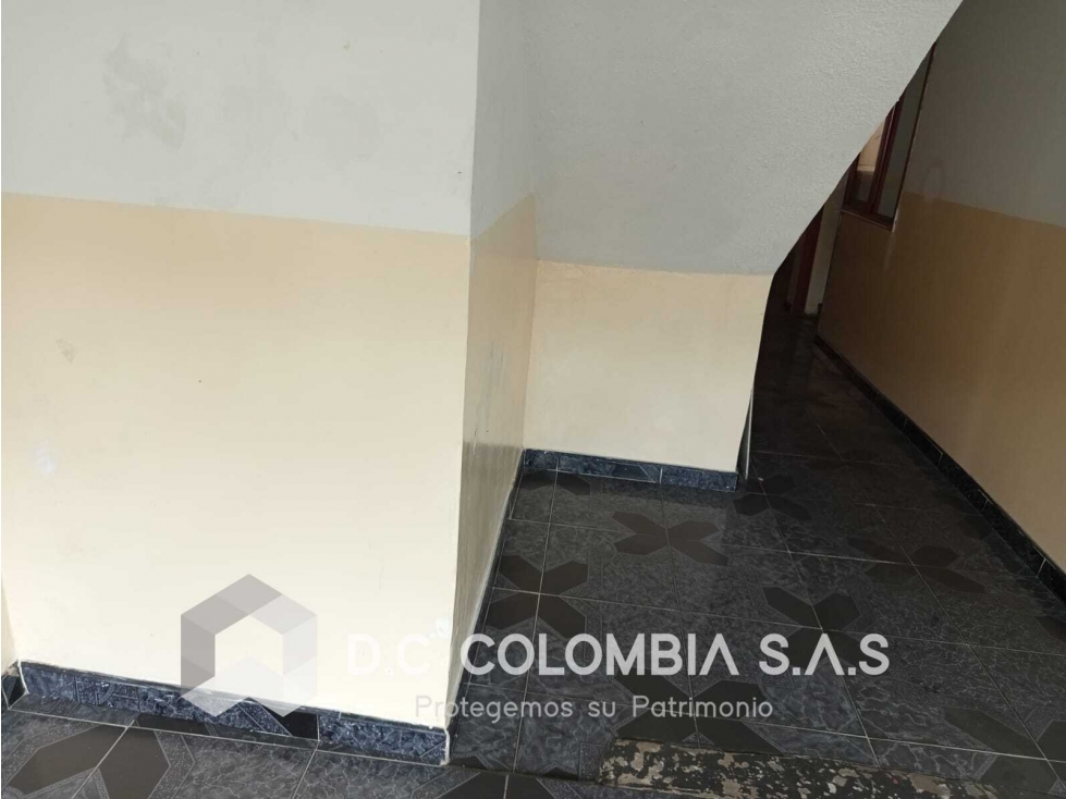 CASA EN VENTA EN BOSA LOS NARANJOS - BOGOTÁ — foto 4