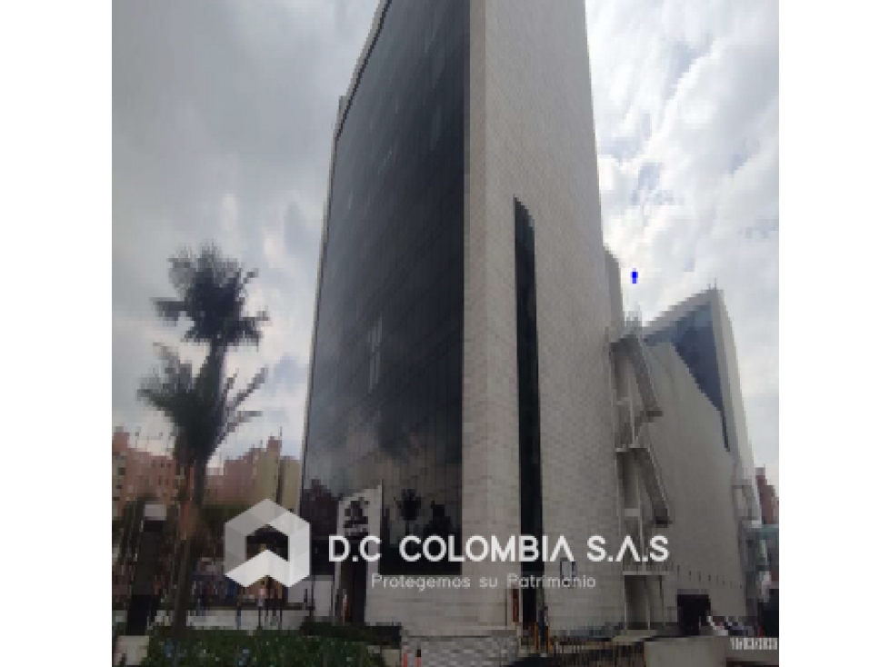 LOCAL EN VENTA EN EL CENTRO COMERCIAL GRAN ESTACIÓN 2 DE BOGOTÁ — foto 2