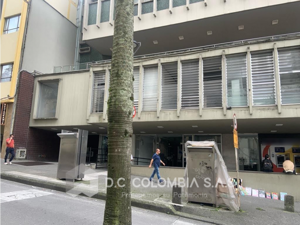 LOCAL EN VENTA EN EL CENTRO DE MANIZALES — foto 2