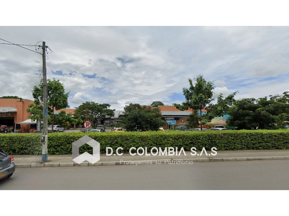 LOCAL EN VENTA EN EL CENTRO COMERCIAL NUESTRO CARTAGO - VALLE - 2