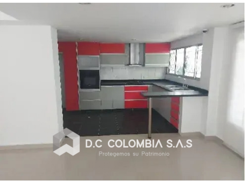 CASA EN VENTA EN LA URBANIZACIÓN LAGOS DE CACIQUE EN BUCARAMANGA — foto 2