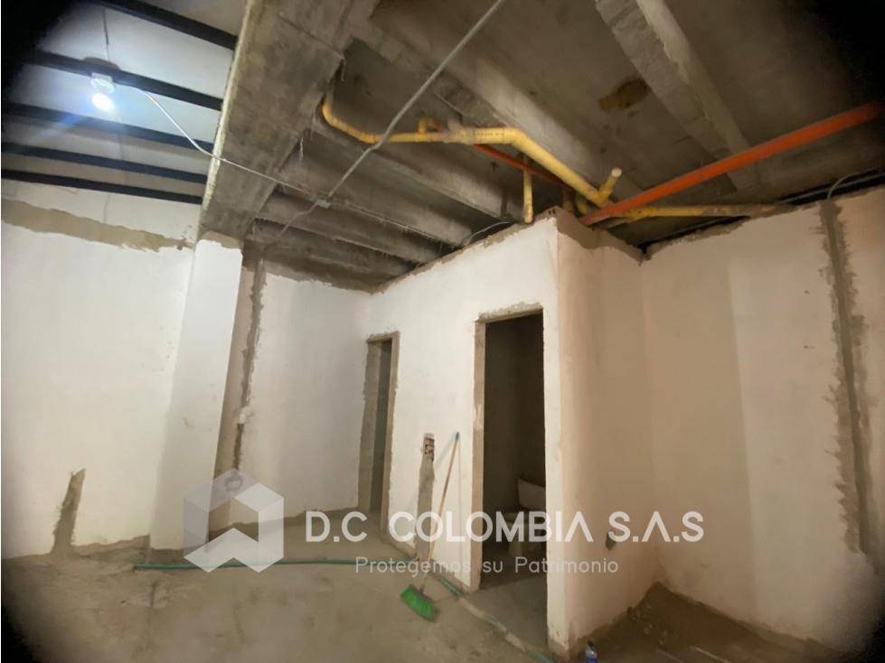 LOCAL EN VENTA EN LEBRIJA - SANTANDER - 2