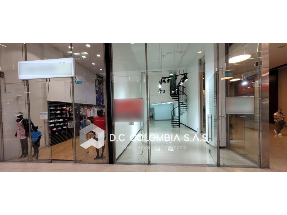 LOCAL EN VENTA EN EL CENTRO COMERCIAL METROPOLIS DE BOGOTÁ - 2