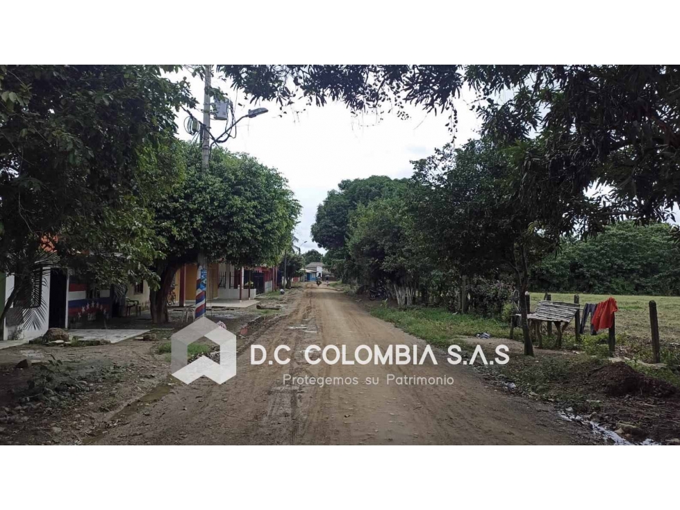 VENTA DE LOTE EN BARRIO CHUCHURUBÍ - CERETÉ - CÓRDOBA - 3