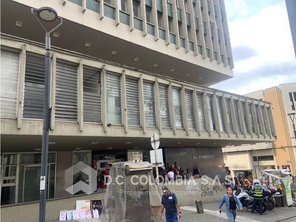LOCAL EN VENTA EN EL CENTRO DE MANIZALES — foto 3