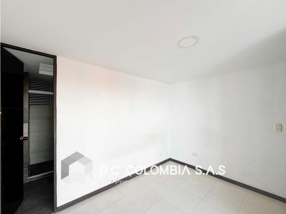 APARTAMENTO DUPLEX EN VENTA EN EL BARRIO VILLA MARIA DE MANIZALES — foto 3