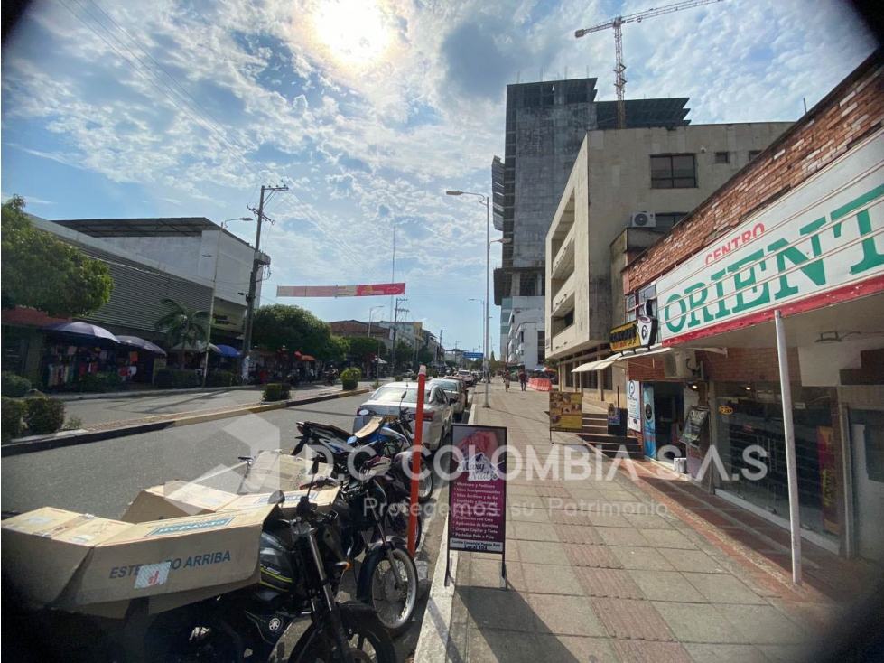 LOCAL COMERCIAL EN VENTA EN EL CC PUERTO REAL DE BARRANCABERMEJA - 3