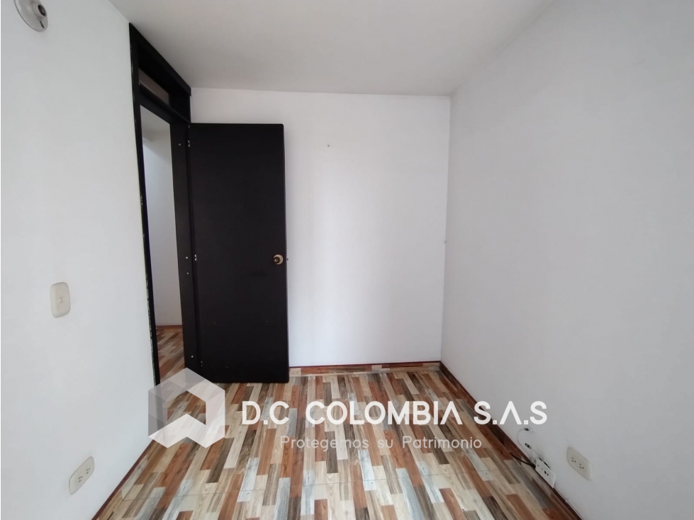 CASA EN VENTA EN EL CONJUNTO HACIENDA LOS ALCAPARROS EN MADRID — foto 3