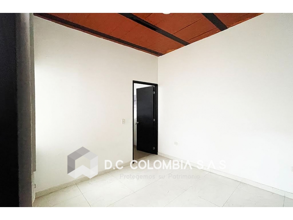 CASA EN VENTA EN KA URBANIZACIÓN ALTOS DEL PEÑON EN GIRARDOT — foto 3
