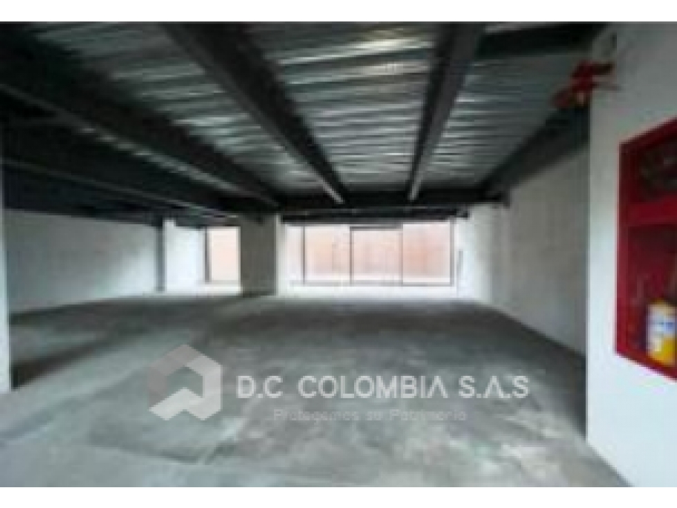 LOCAL 101 EN VENTA O ARRIENDO EN EDIFICIO ZONA T - BOGOTÁ — foto 5