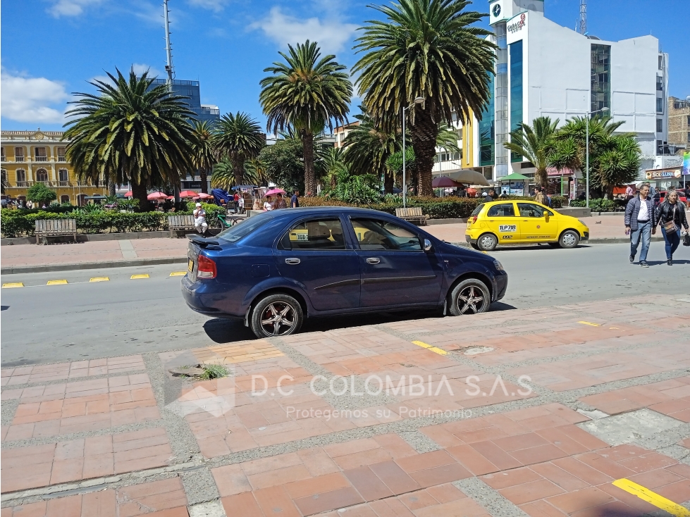 OFICINA PISO 2 EN VENTA O ARRIENDO EN SOGAMOSO - BOYACÁ - 5