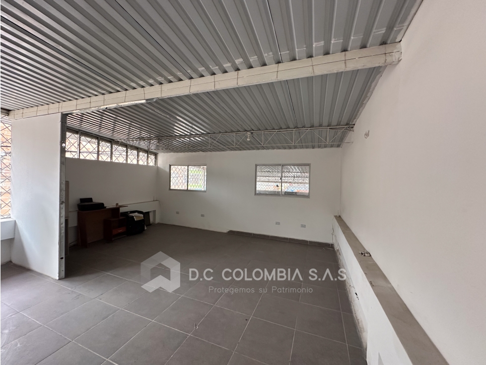 LOCAL EN ARRIENDO EN PORTAL DE PATIO BONITO - BOGOTÁ — foto 4
