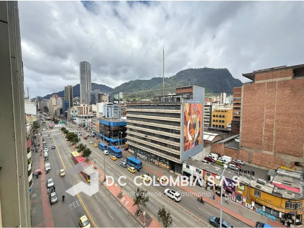 OFICINA EN VENTA EN EL CENTRO EN BOGOTÁ — foto 4