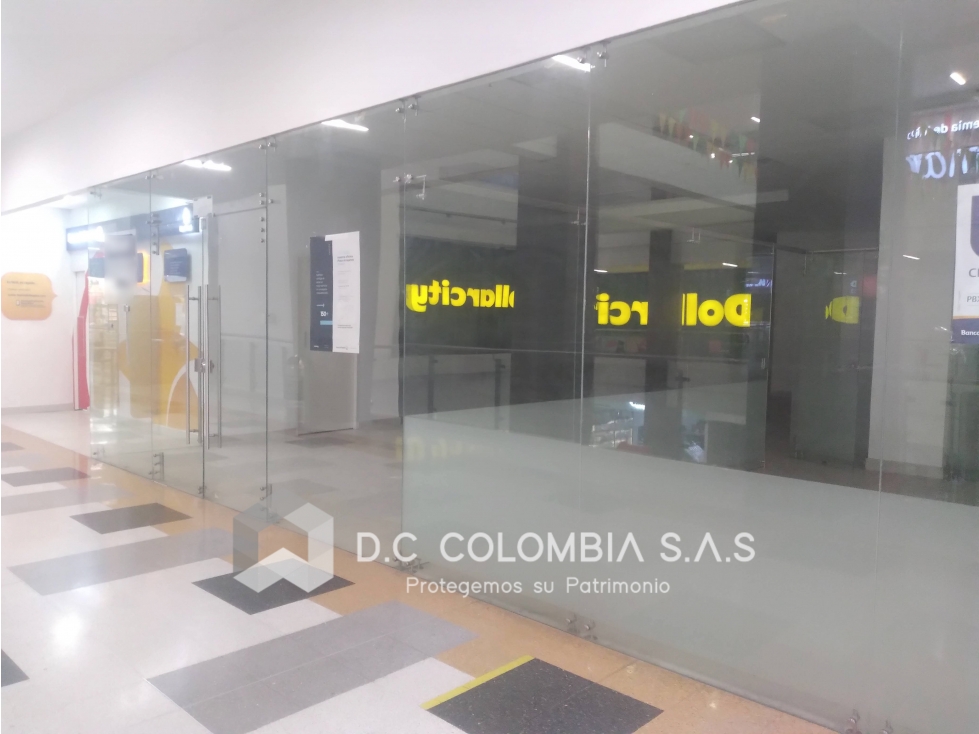 LOCAL EN VENTA EN EL CENTRO COMERCIAL ARRAYANES EN ITAGÜÍ - ANTIOQUIA — foto 4