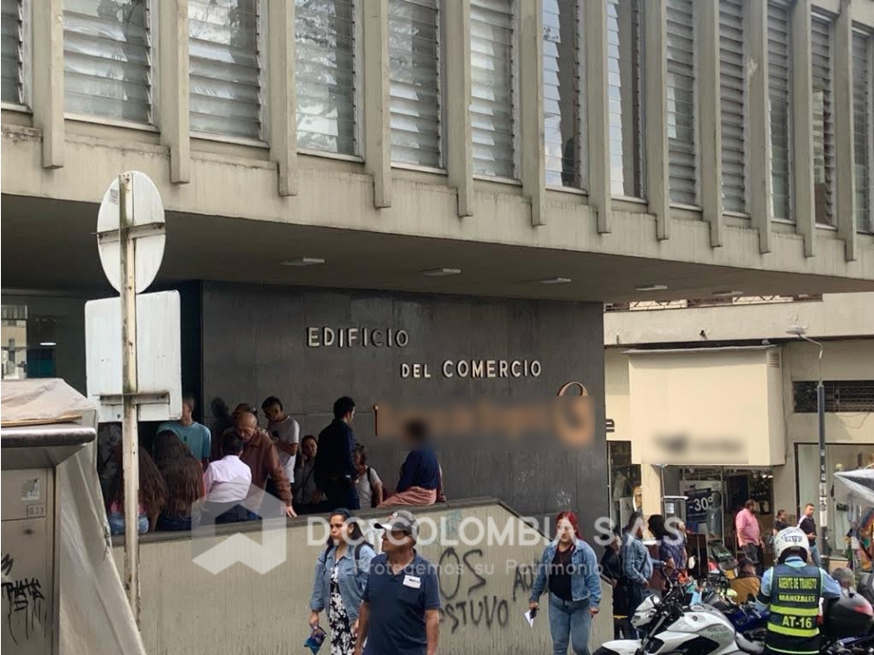 LOCAL EN VENTA EN EL CENTRO DE MANIZALES — foto 4