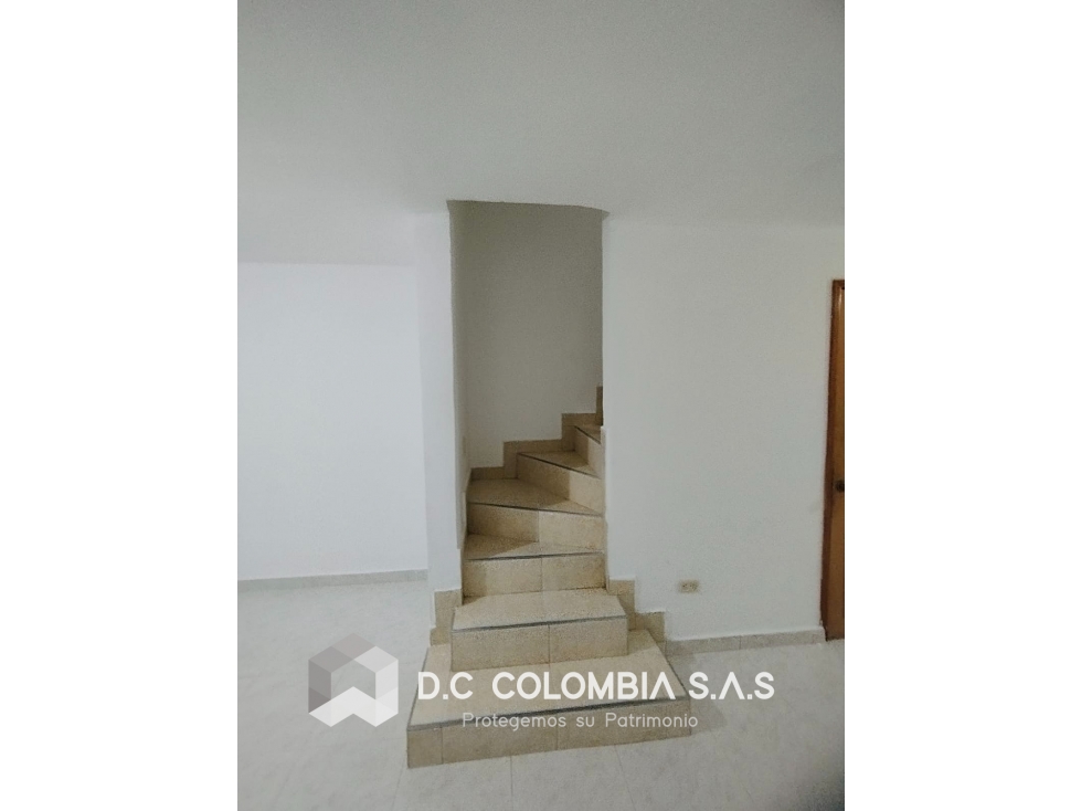 CASA EN VENTA EN EL SECTOR DE PORTAL DEL MOLINO - PIEDECUESTA - 4