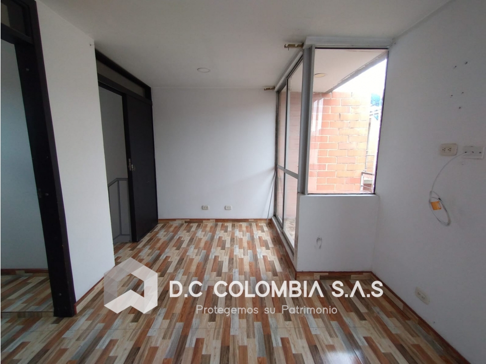 CASA EN VENTA EN EL CONJUNTO HACIENDA LOS ALCAPARROS EN MADRID — foto 4