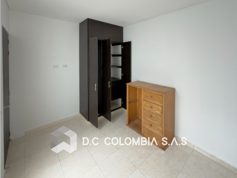 CASA EN VENTA EN EL BARRIO ROSA BLANCA DE GIRARDOT — foto 4