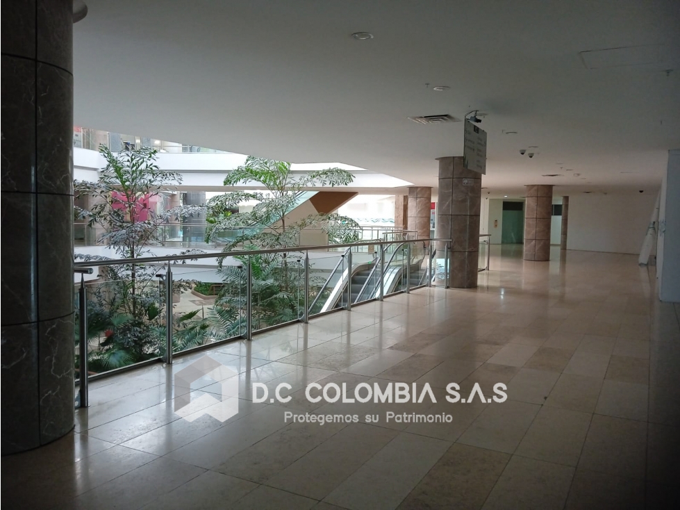 LOCALES EN VENTA EN EL CENTRO COMERCIAL BLUE GARDENS DE BARRANQUILLA — foto 5