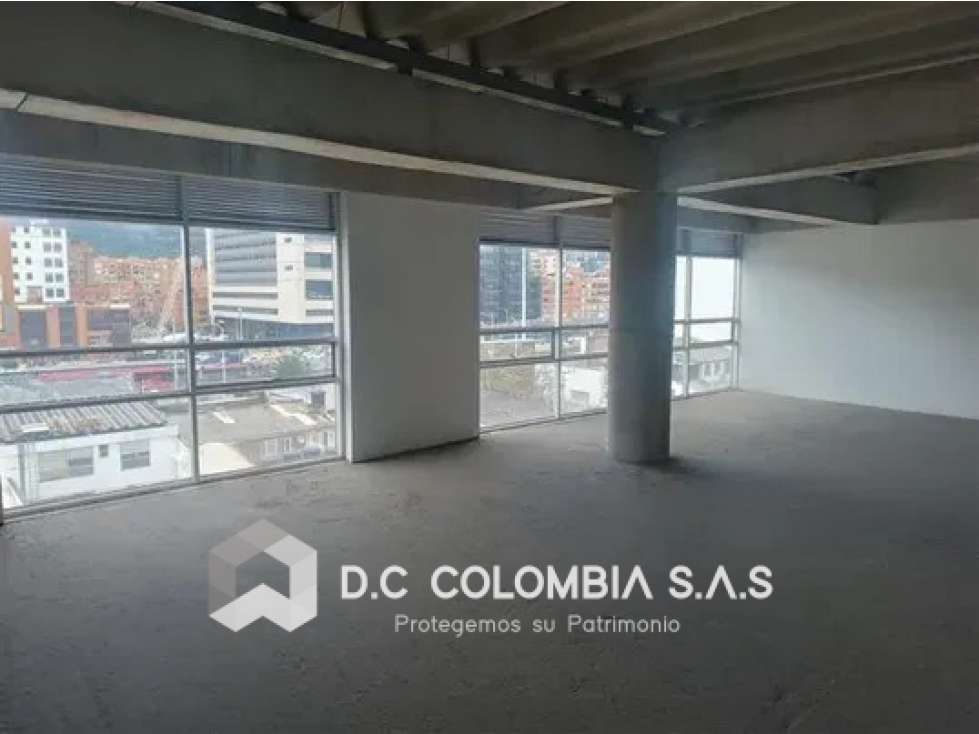 OFICINA EN VENTA EN LA CASTELLANA AL NORTE DE BOGOTÁ — foto 5