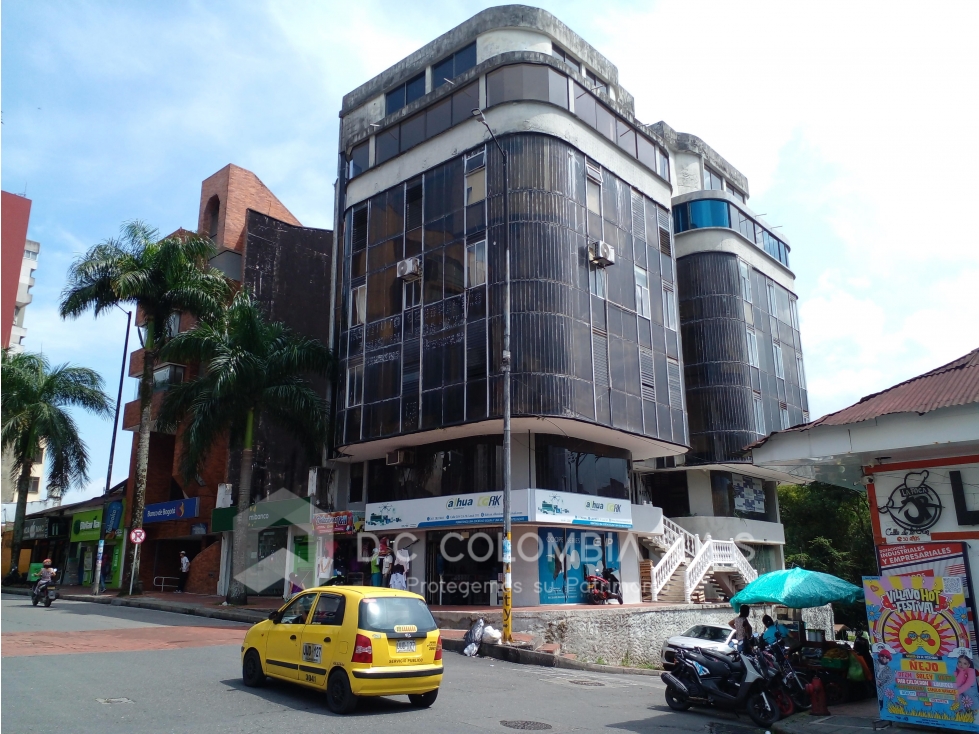 LOCAL EN VENTA EN EL EDIFICIO NATY DE VILLAVICENCIO META - 5