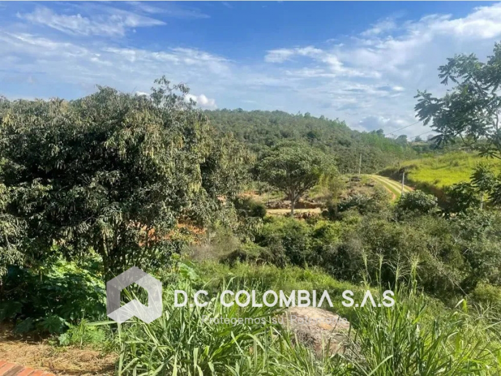 LOTE EN VENTA EN EL CONDOMINIO RUITOQUE EN GIRÓN - SANTANDER - 5