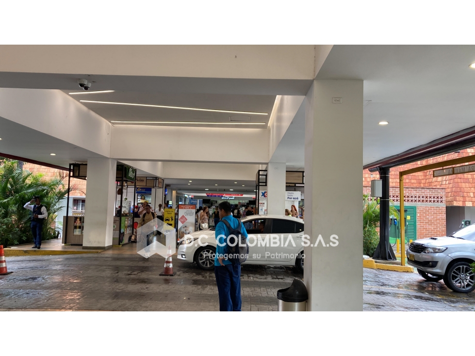 LOCAL EN VENTA EN EL CENTRO COMERCIAL UNICENTRO DE CALI — foto 6
