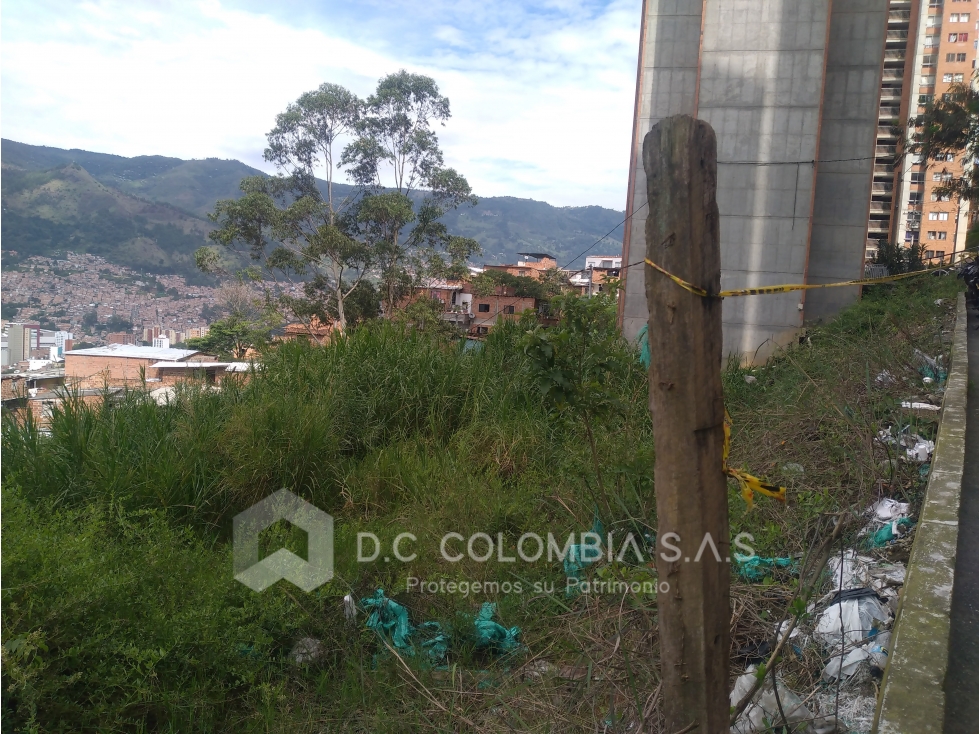 LOTE EN VENTA EN EL BARRIO LORETO EN LA CIUDAD DE MEDELLÍN — foto 6