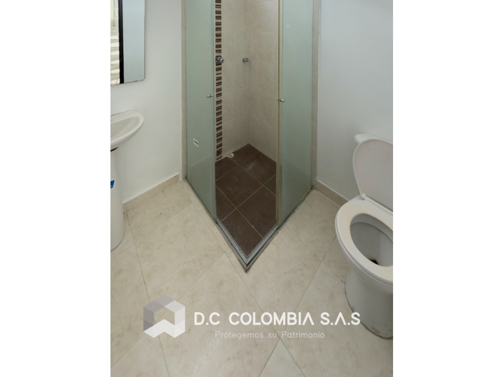 CASA EN VENTA EN EL BARRIO ROSA BLANCA DE GIRARDOT — foto 6