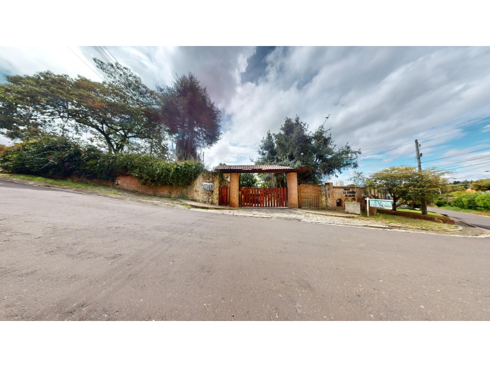 LOTE EN VENTA EN SAN JOSÉ DE BAVARIA EN BOGOTÁ — foto 3