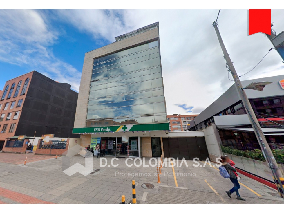 OFICINA 201 EN VENTA EN EDIFICIO CENTRO EMPRESARIAL PH - BOGOTÁ