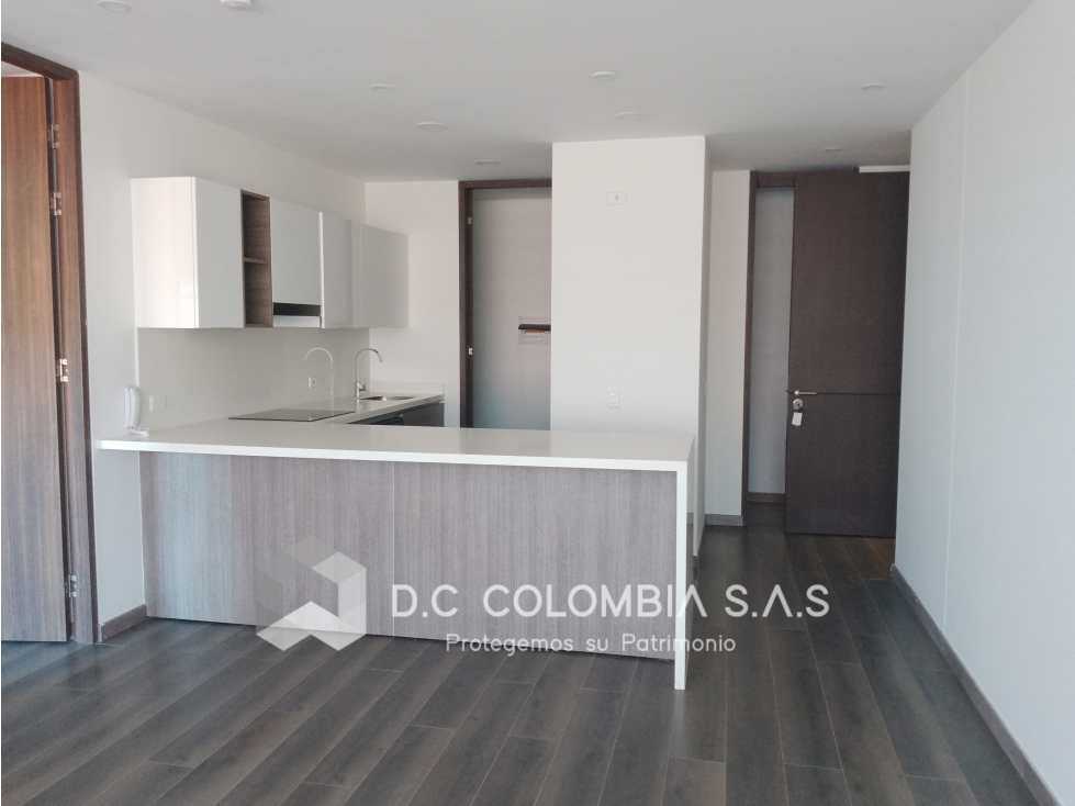 APARTAESTUDIO EN ARRIENDO - EDIFICIO ZAPPAN COUNTRY CLUB - BOGOTÁ — foto 3