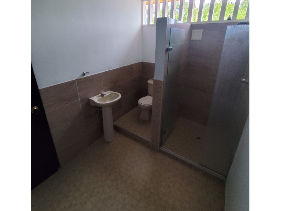 CASA PARA ARRIENDO BARRIO LA FORD -SINCELEJO - 3