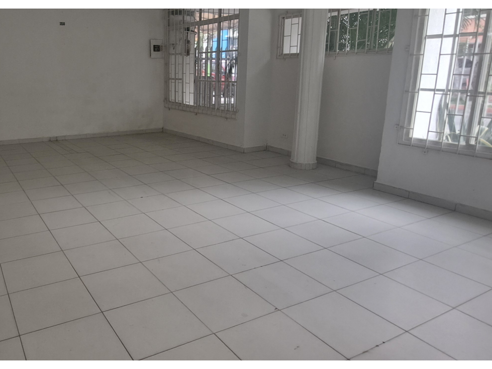 CASA ARRIENDO COMERCIAL BARRIO LA FORD - 1
